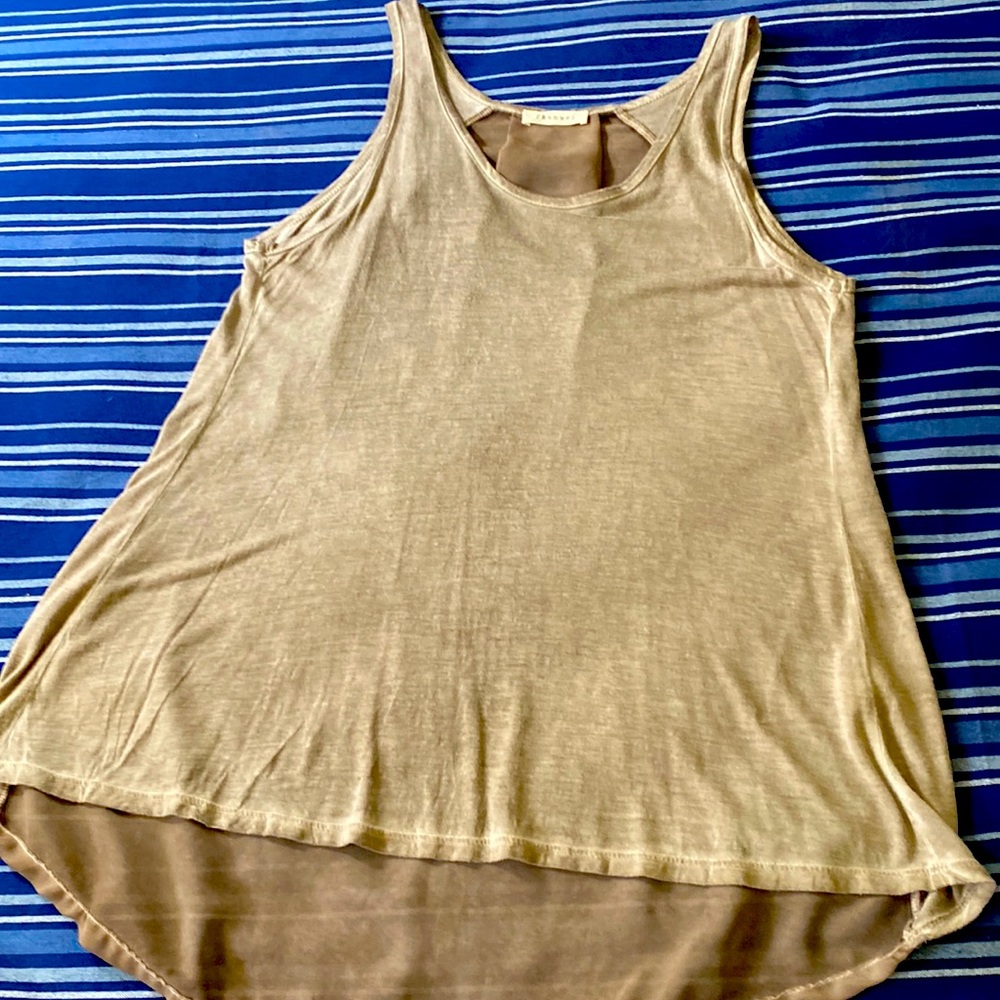 Flowing women’s summer top